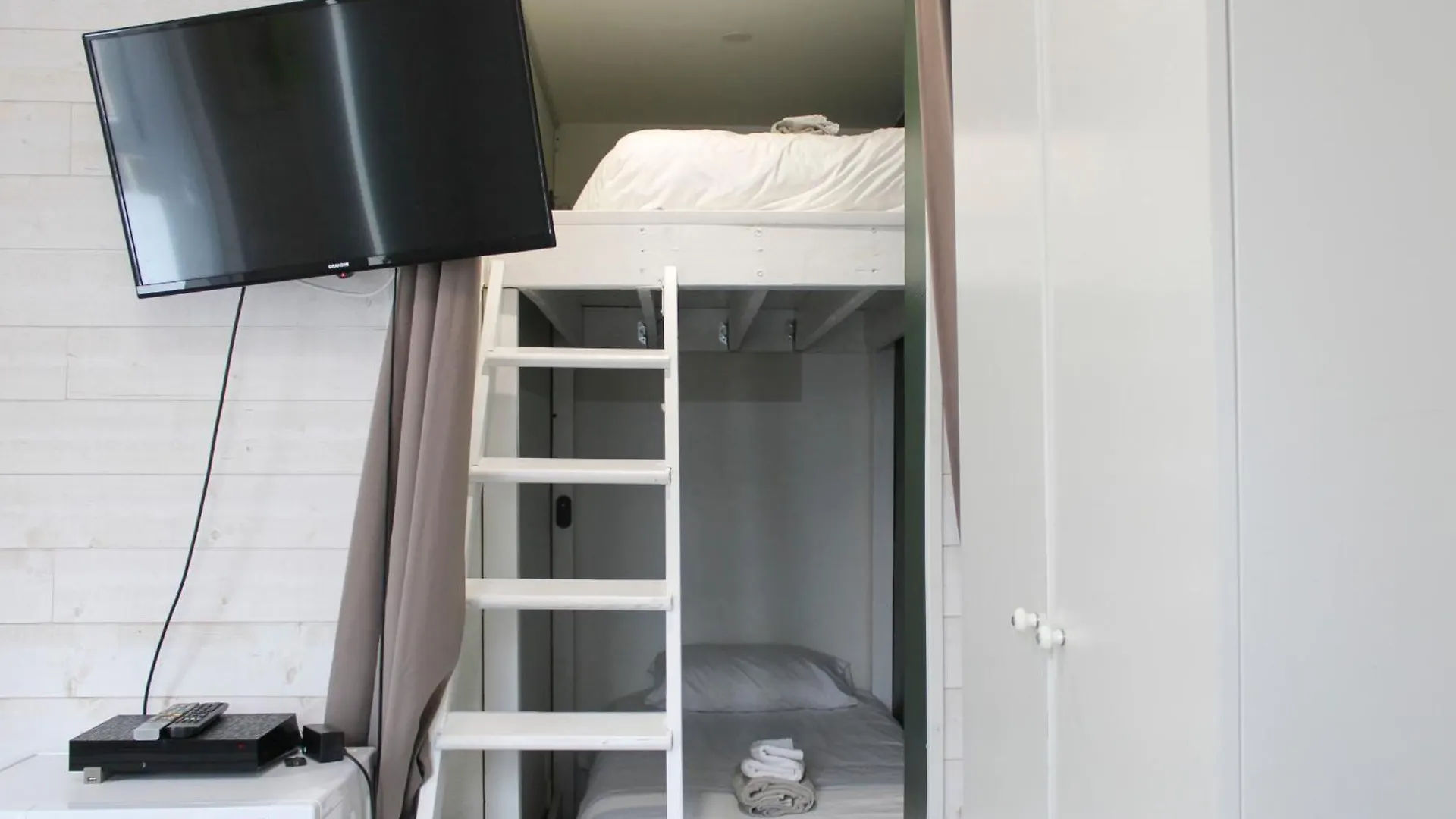 Nice Studio Near Paris Ivry-sur-Seine Apartment